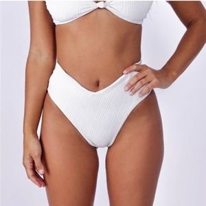 NWT! Skatie Melly Bottoms